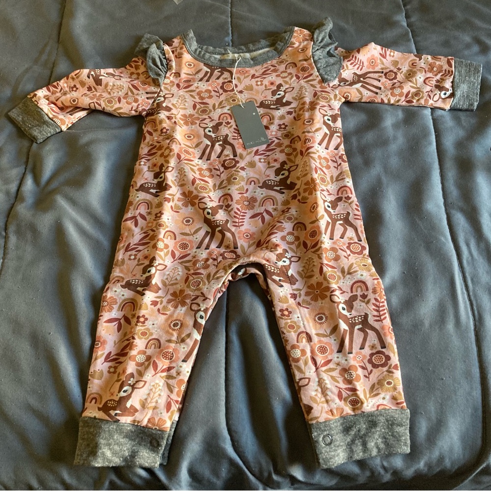 Haley print long sleeve ruffle shoulder kids romper, fawn
